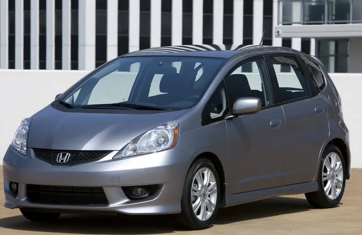 Honda Fit 2 поколения обзор